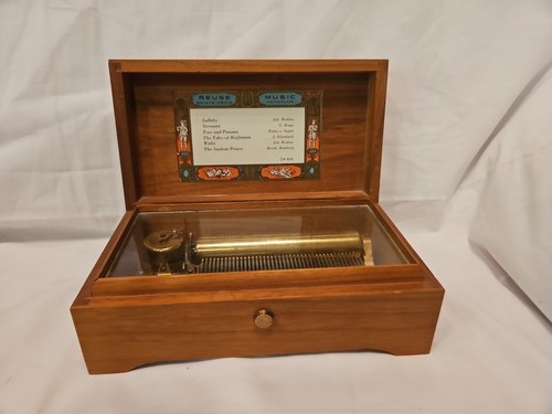 Reuge croix tune 41 - st., note