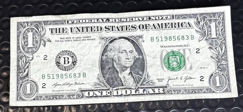 One dollar bill birthday - one,